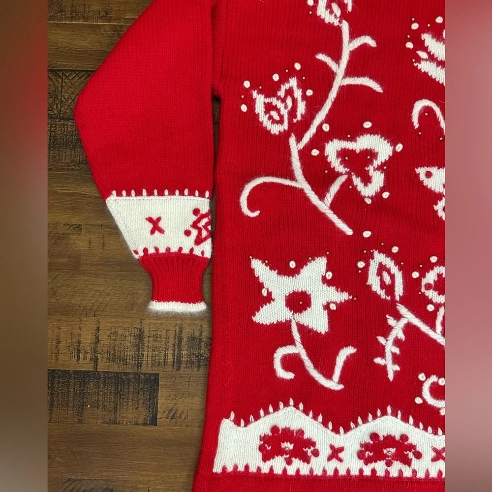 Vintage Dana Scott Mock‎ Neck Sweater Red embroidered Wool, Angora Size Medium - Picture 2 of 7